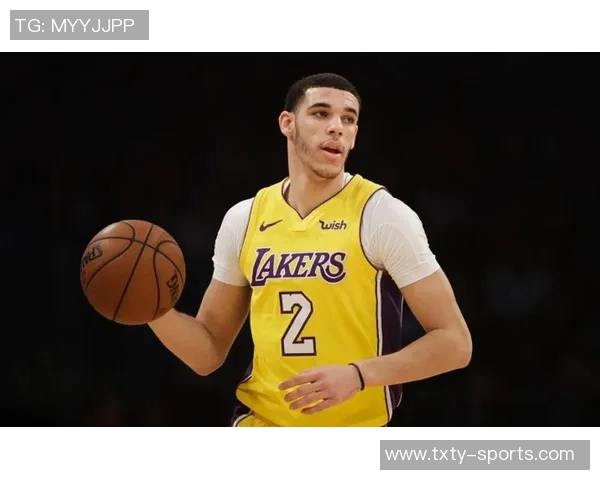 朗佐鲍尔在骑士训练营表现突出展现融入球队的潜力与决心