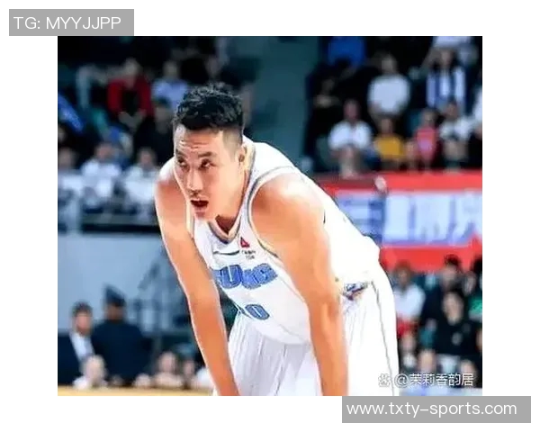 布朗回顾训练营经历称今年体能对抗挑战最为艰难