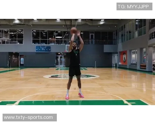 塔图姆透露恢复进展顺利已开始场上训练逐步找回自我状态 塔图姆透露恢复进展顺利已开始场上训练逐步找回自我状态