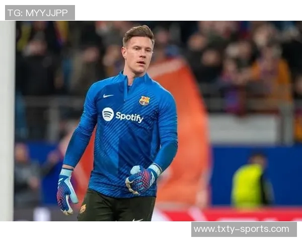 特狮12月将做出去留决定曼联热刺德甲球队争相追逐 特狮12月将做出去留决定曼联热刺德甲球队争相追逐