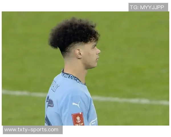 奥赖利回忆童年选择曼城因训练质量优于曼联