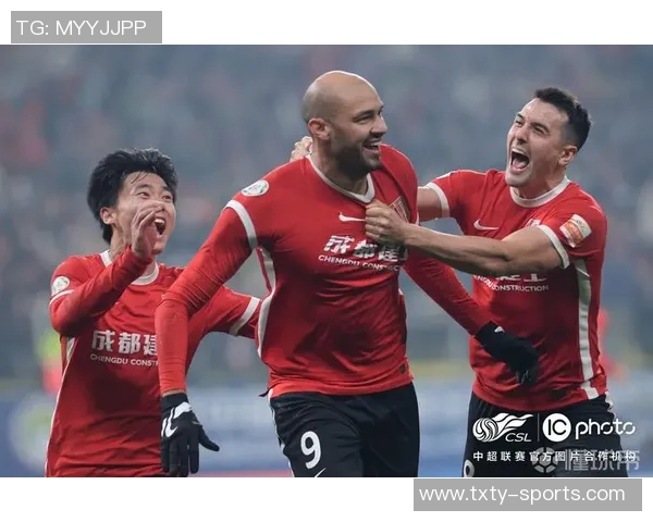 主教练金大仪称赞队员努力扳平比分感慨久未先失球的挑战与坚持