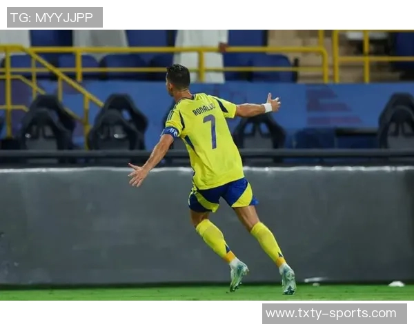 马内回忆母亲反对足球生涯的艰辛与勇气16岁时借钱逃离村庄追梦 马内回忆母亲反对足球生涯的艰辛与勇气16岁时借钱逃离村庄追梦